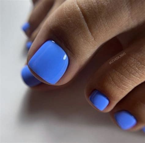 15 Winter Toe Nail Color Ideas For 2023 2024