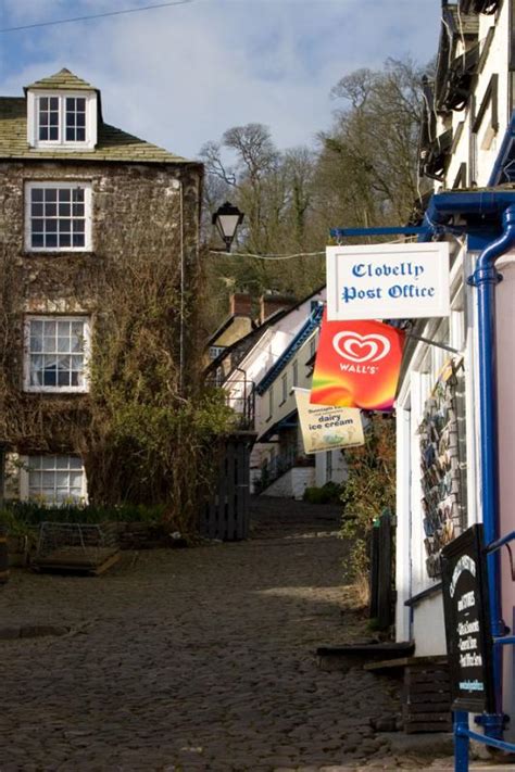 Clovelly - Village Centre | Devon Guide