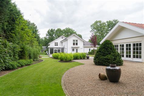 Eigentijdse Villa Te Maasmechelen Tuinen Hendrix Be