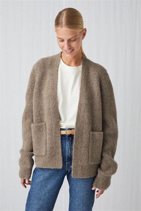 Alpaca Cashmere Cardigan Beige Knitwear Arket Cardigan