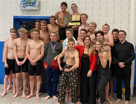 Bozeman Sweeps Aa Swimming Whitefish Boys And Billings Central Girls