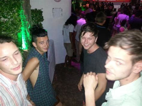 George Daniel Pop Bands Music Bands Fickle Friends Please Be Naked Matt Healy Attractive