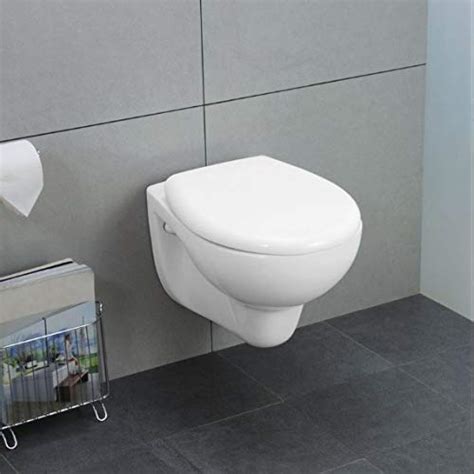 Ceramic Wall Hung Wall Mounted Water Closet With Hydraulic Soft Close