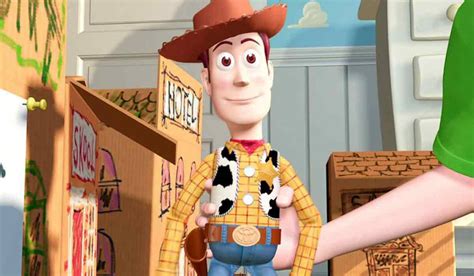 Artista Transforma O Personagem Woody De Toy Story Em Uma Pessoa Real