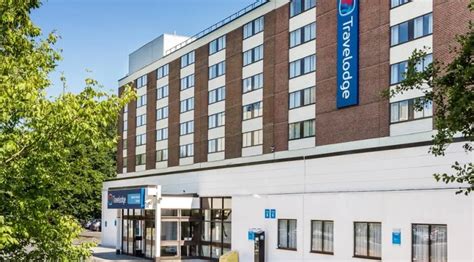 Travelodge Gatwick Airport Central Hotel - Book Now