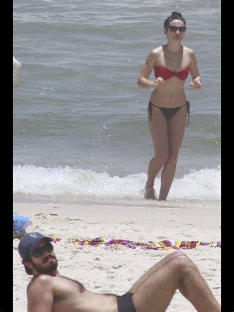 9 Hot Sexy Marianna Armellini Bikini Pics