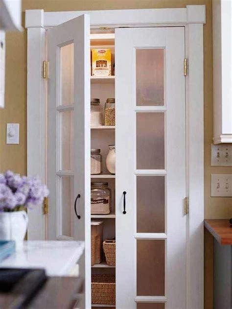 17 Gorgeous Frosted Glass Pantry Doors For A Chic And Modern Home