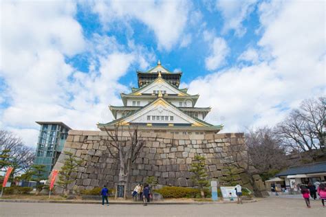 Tourist Visit and See View Around the Osaka Castle in Winter of Osaka ...