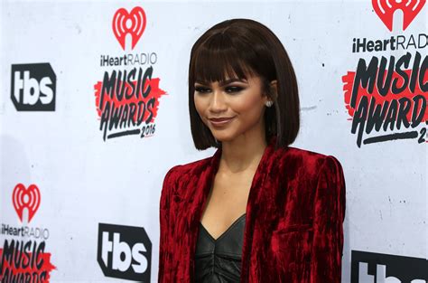 iHeart Radio Awards Red Carpet: Taylor Swift, Selena Gomez, Zendaya, and More Looks - Racked