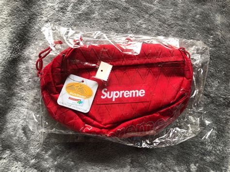 いいたしま Supreme Supreme Waist Bag red 赤 18fw 18awの通販 by mori s shop