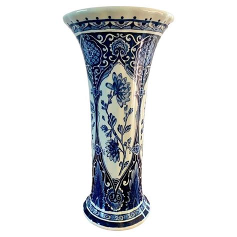 Delfts Royal Sphinx By Boch Blue And White Vases Pair For Sale At 1stDibs