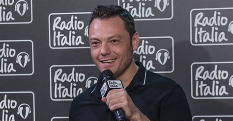 News Radioitalia Lamore Lento O Veloce La Risposta Di Tiziano Ferro