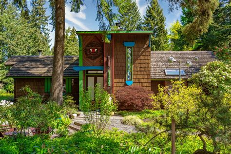 The Original Funky House By George Reynoldson Kakiq