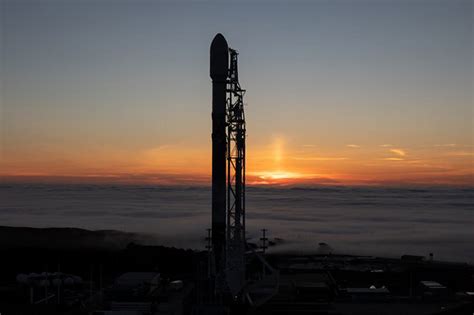 Spacex Scrubs Rocket Launch Attempt Now Aiming For Friday Morning