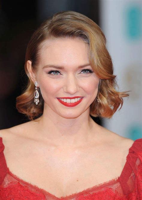 Eleanor Tomlinson Eleanor Tomlinson Eleanor Red Haired Beauty