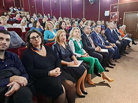 Foto Prefectul Halici A Participat La Celebrarea A 120 De Ani De La