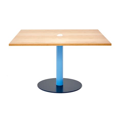 Tier Table – TRAX Furniture MillerKnoll