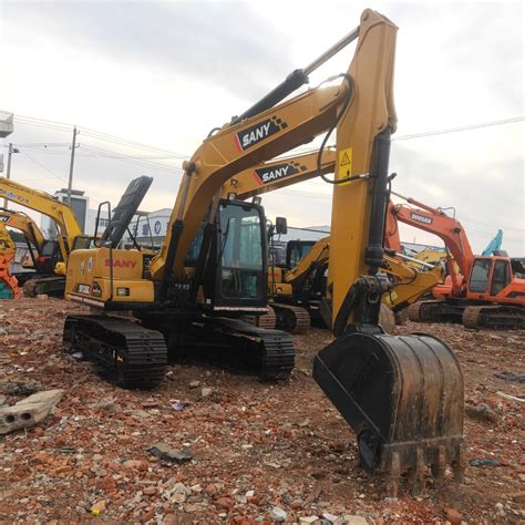 Used Chinese Sany Sy135c Crawler Excavator Secondhand 14t Track Digger