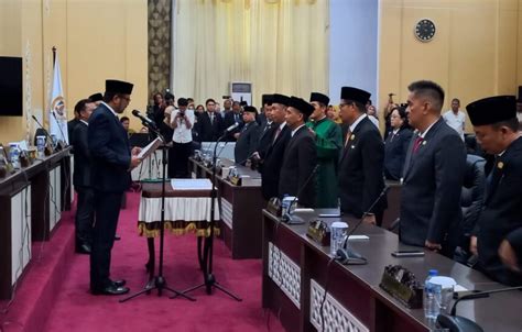 Slamet Iman Santoso Dan Asep Ahmad Sapturi Wajah Baru Anggota Dprd