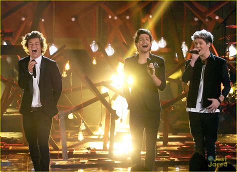 One Direction Story Of My Life At Amas Watch Now Photo