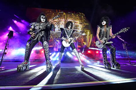 Kiss Announces Final Dates for End of the Road Farewell Tour