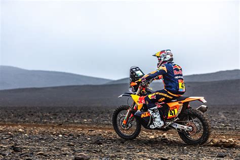 RED BULL KTM RIDERS LIE SECOND AND FOURTH OVERALL AS DAKAR REACHES