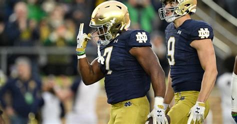 Wake Forest Vs Notre Dame Predictions Picks And Odds Week 12 Estime