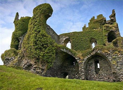 Ballycarbery Castle Co Kerry Ballycarbery Castle Abandoned Castles