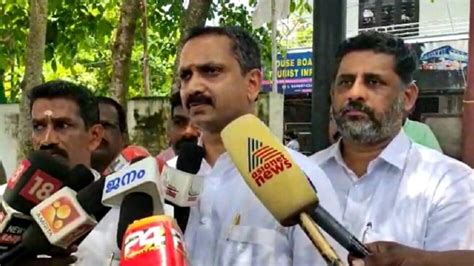 K Surendran Against Kerala Government എന്തിനാണ് പെട്ടിക്കട കൊള്ളയടിക്കുന്നത് രാഹുലിന്റെ