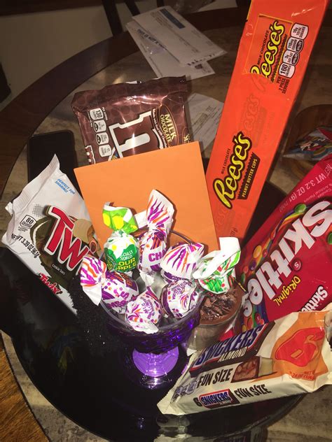 Halloween candy basket gift | Candy basket, Candy, Halloween candy