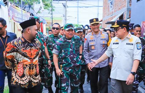 Forkopimda Jatim Tinjau Logistik Pemilu 2024 Di Tiga Wilayah Surabaya