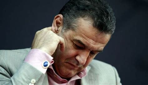 SOCANT AM 56 DE ANI SI NU MAI POT GIGI BECALI RUPE TACEREA E PRIMA