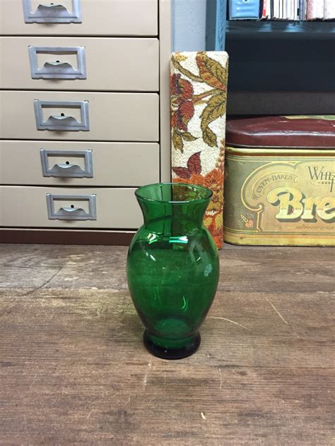 Vintage Vase Anchor Hocking Green Glass By Yourvintagepad On Etsy