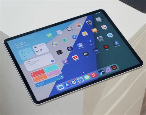 Apple Wants To Offer Hybrid OLED Technology For Future IPads Gearrice