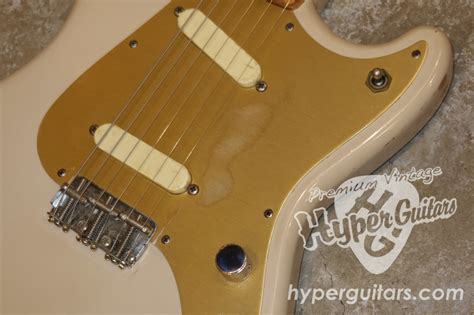 Fender 59 Duo Sonic デザートサンド メイプル ハイパーギターズ Hyper Guitars ヴィンテージ