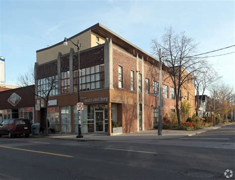 2925 Dundas St W Toronto On M6p 1z1 Loopnet