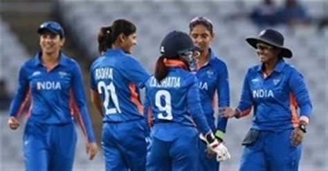 Cwg Cricket India Qualify For The Medal Rounds With Win Over