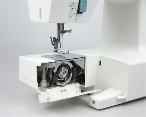Швейная машина AURORA 530