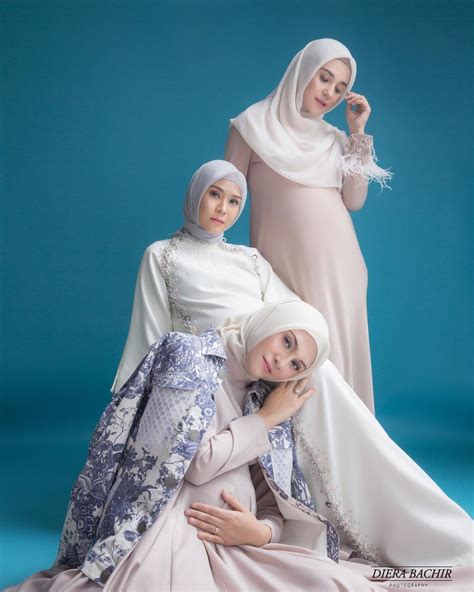 Inspirasi Gaya Maternity Seleb Berhijab Simpel Dan Elegan