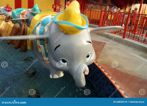 Dumbo the Ride editorial stock photo. Image of icon, world - 28850518