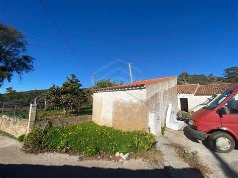 Villa In Quiet Village With Two Separate Buildings Loul Algarve