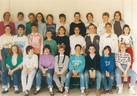 Photo de classe 4ème de 1987 Collège Maxence Van Der Meersch Copains