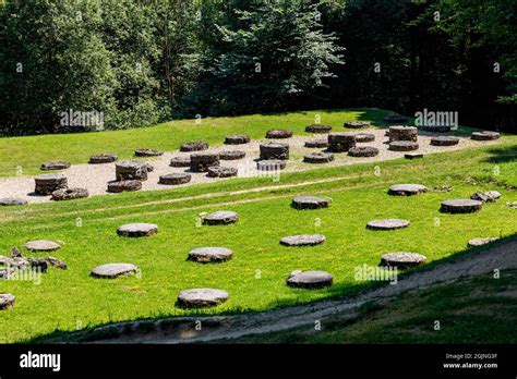 The Dacian Ruins of Sarmizegetusa Regia in Romania Stock Photo - Alamy