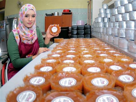 Gadis Lumpuh Jadi Tauke Kuih Bakul Belajar Dari Fb