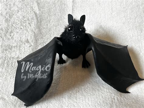 I made a baby fruit bat (as anatomically correct as I could) I hope you like it! : r/batty