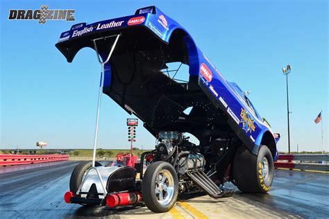 Feature The Blue Max Ford Exp Tribute Nitro Funny Car Dragzine