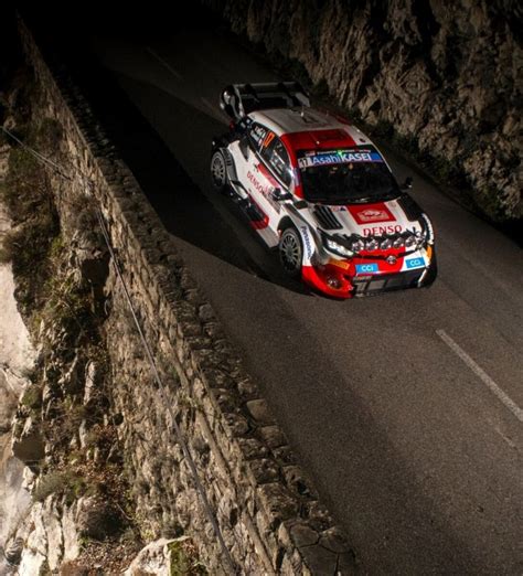 Scena Di Sesso Durante La Gara Di Rally Di Monte Carlo