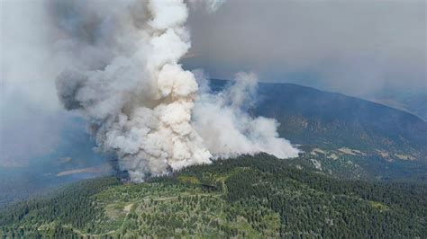 Interior Bc Firefighters Bracing For Long Term Shetland Creek Fire