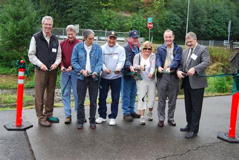 Cutting The Ribbon Us 101 Purdy Creek Bridge Washington State Dept