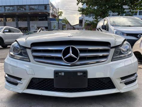 Mercedes Benz W204 Facelift AMG Half Cut - Feature Spare Parts Sdn Bhd